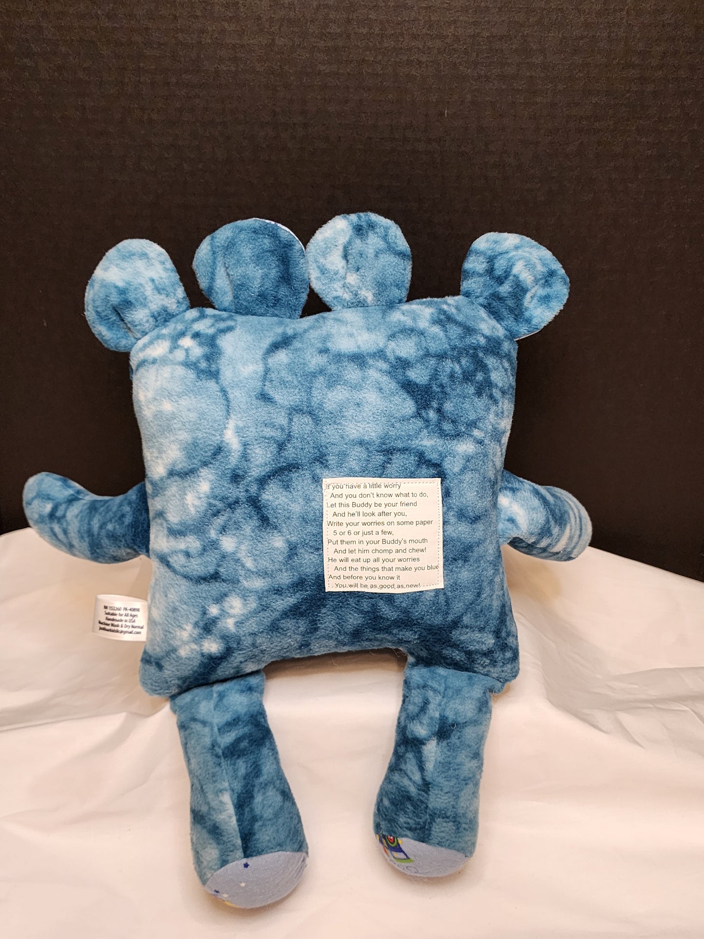 Chomper Buddy Blue swirl with choo choo trains 14"