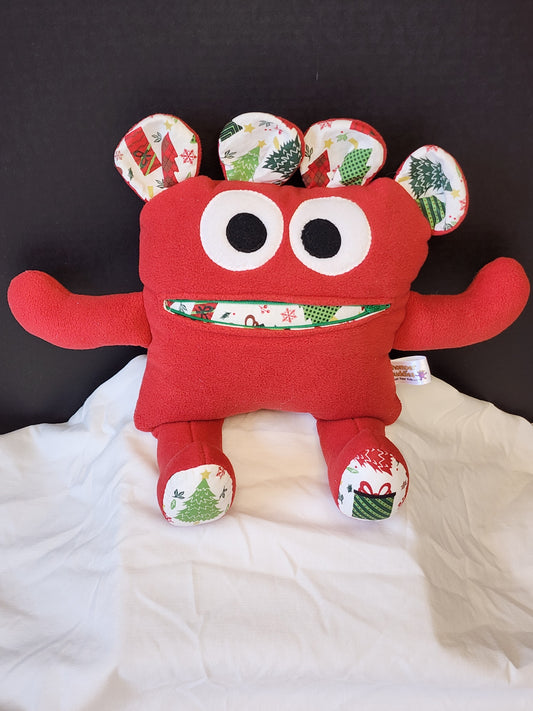 Chomper Buddy Red Fleece with Trees lining 14"