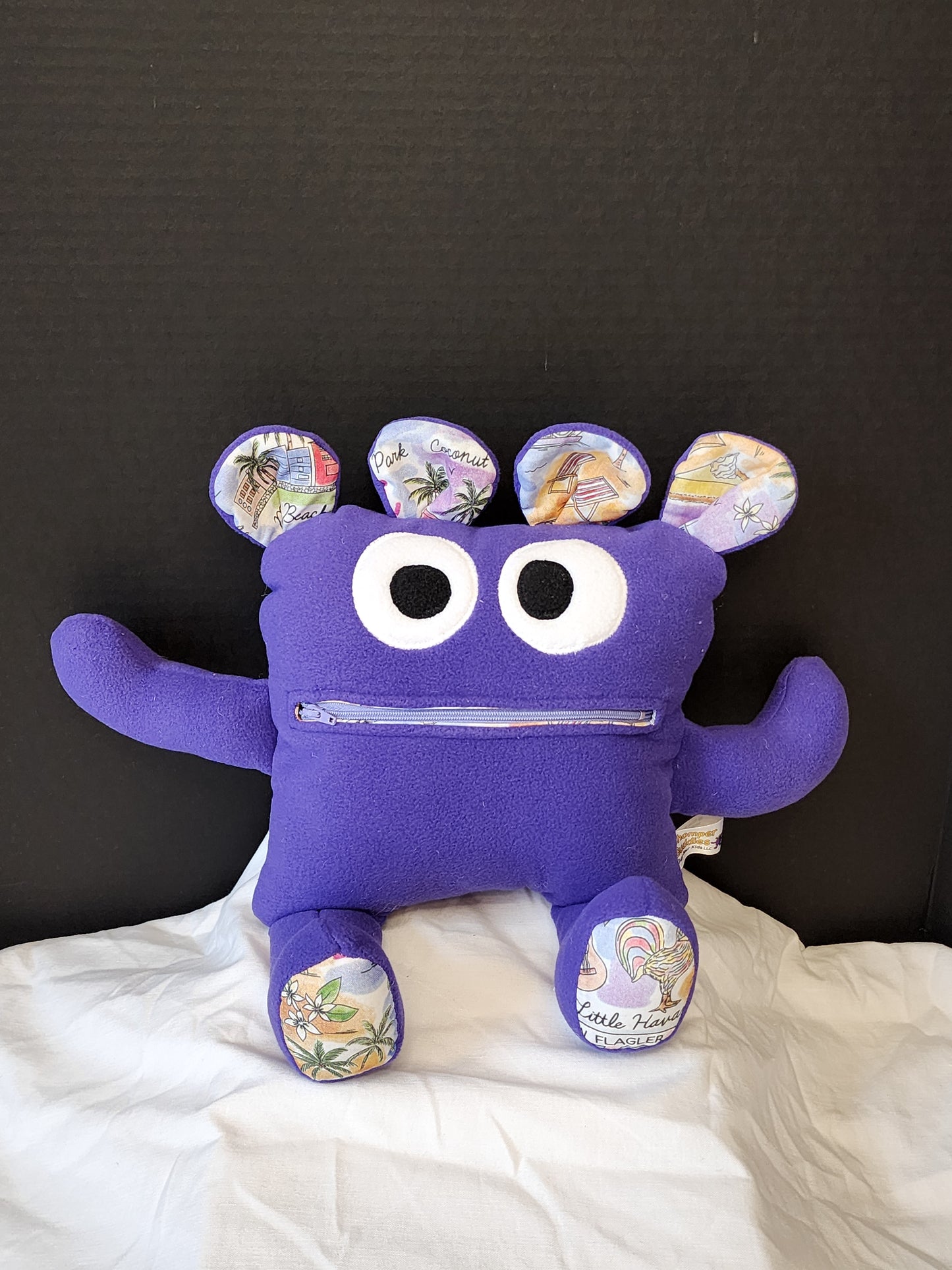 Chomper Buddy Purple fleece with Miami lining 14"