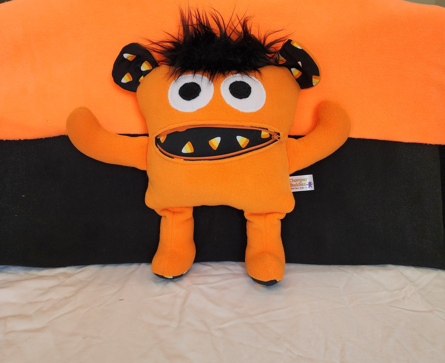 Chomper Buddy 14" Halloween
