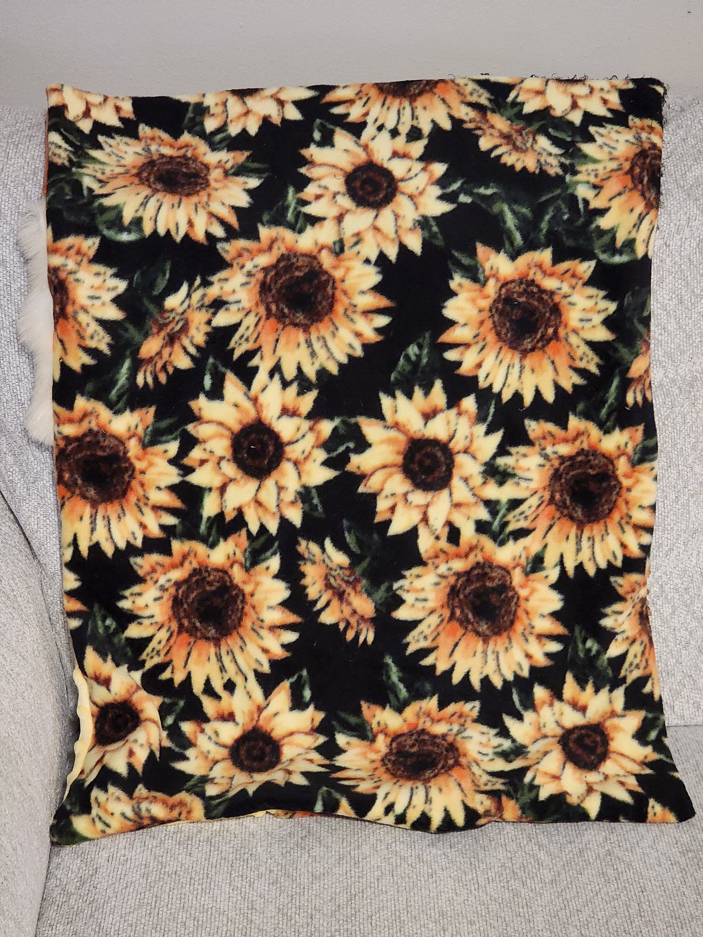 Sensory Blanket- Sunflowers fidget lap blanket