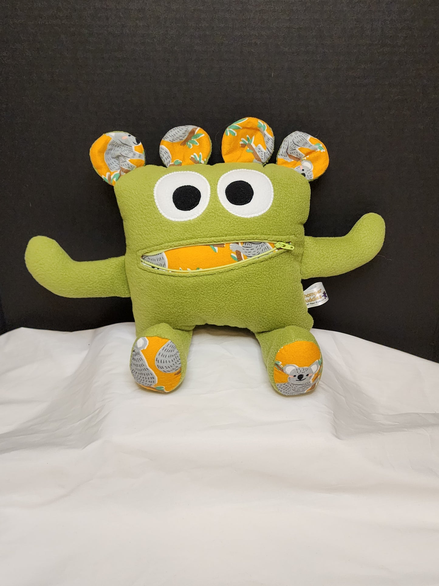 Chomper Buddy Green with Koala 14"