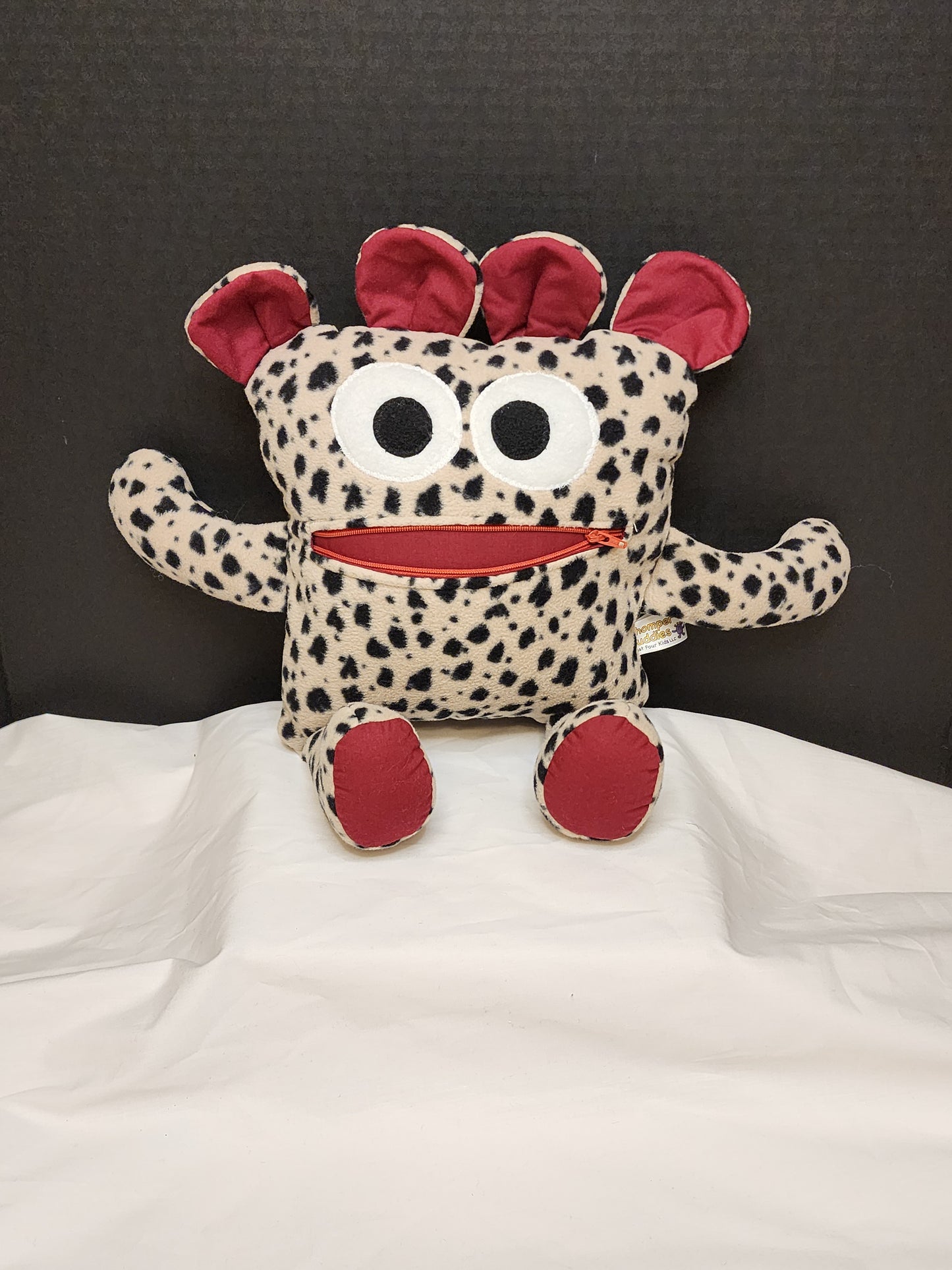 Chomper Buddy Animal Print with burgundy 14"