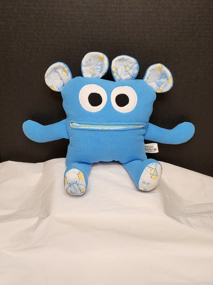 Chomper Buddy  Blue with lite blue elephants 14"