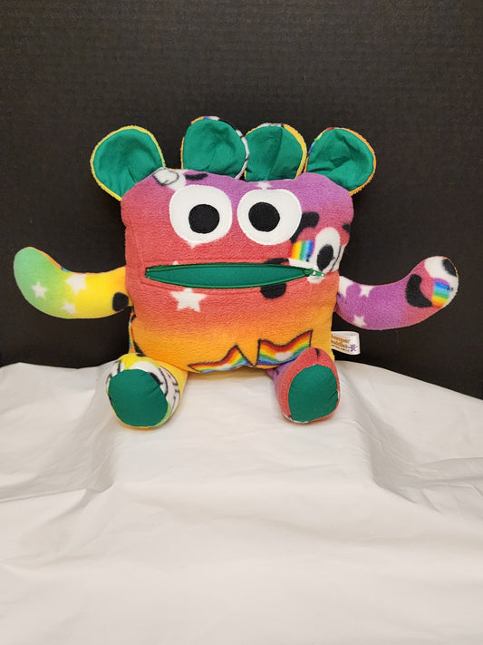 Chomper Buddy  Puppy with rainbow flag green 14"