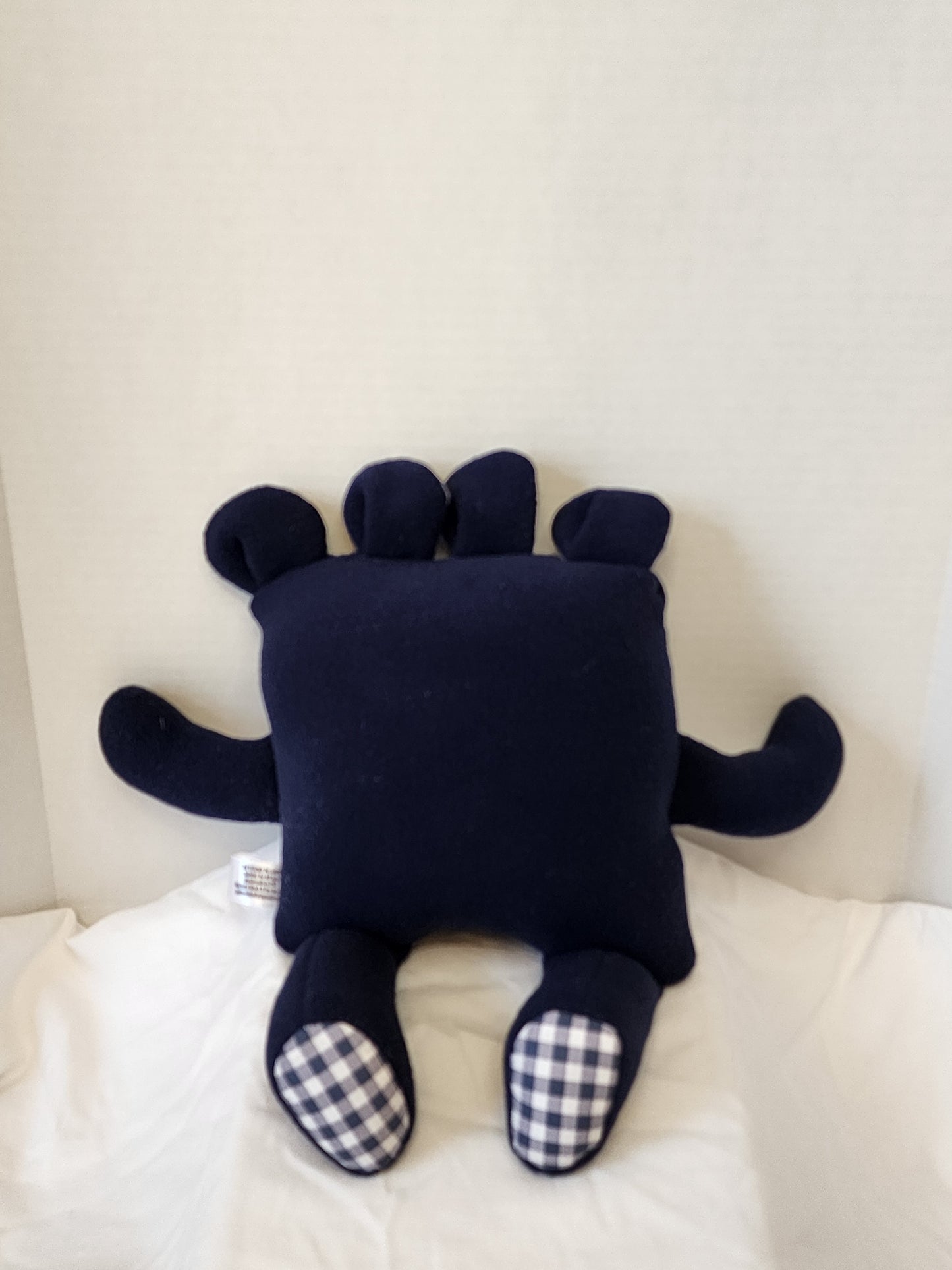 Chomper Buddy 14" Navy blue fleece with blue and white checked lining