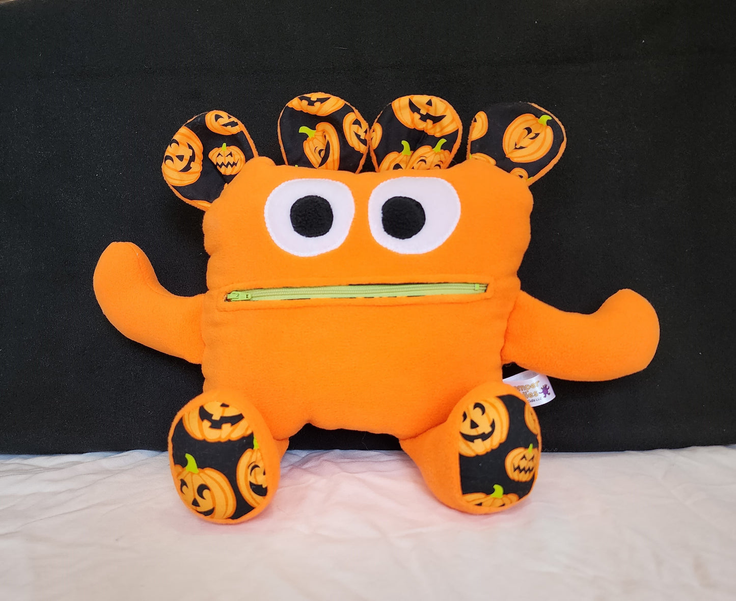 Chomper Buddy 14" Halloween