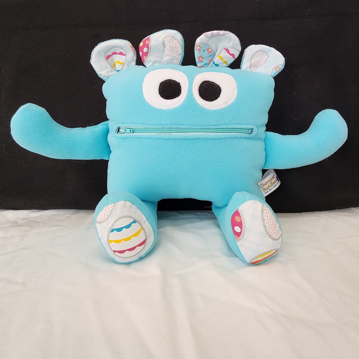 Chomper Buddy 14" Easter Egg