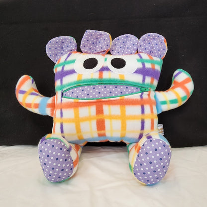 Chomper Buddy 14" Multi-Color Plaid