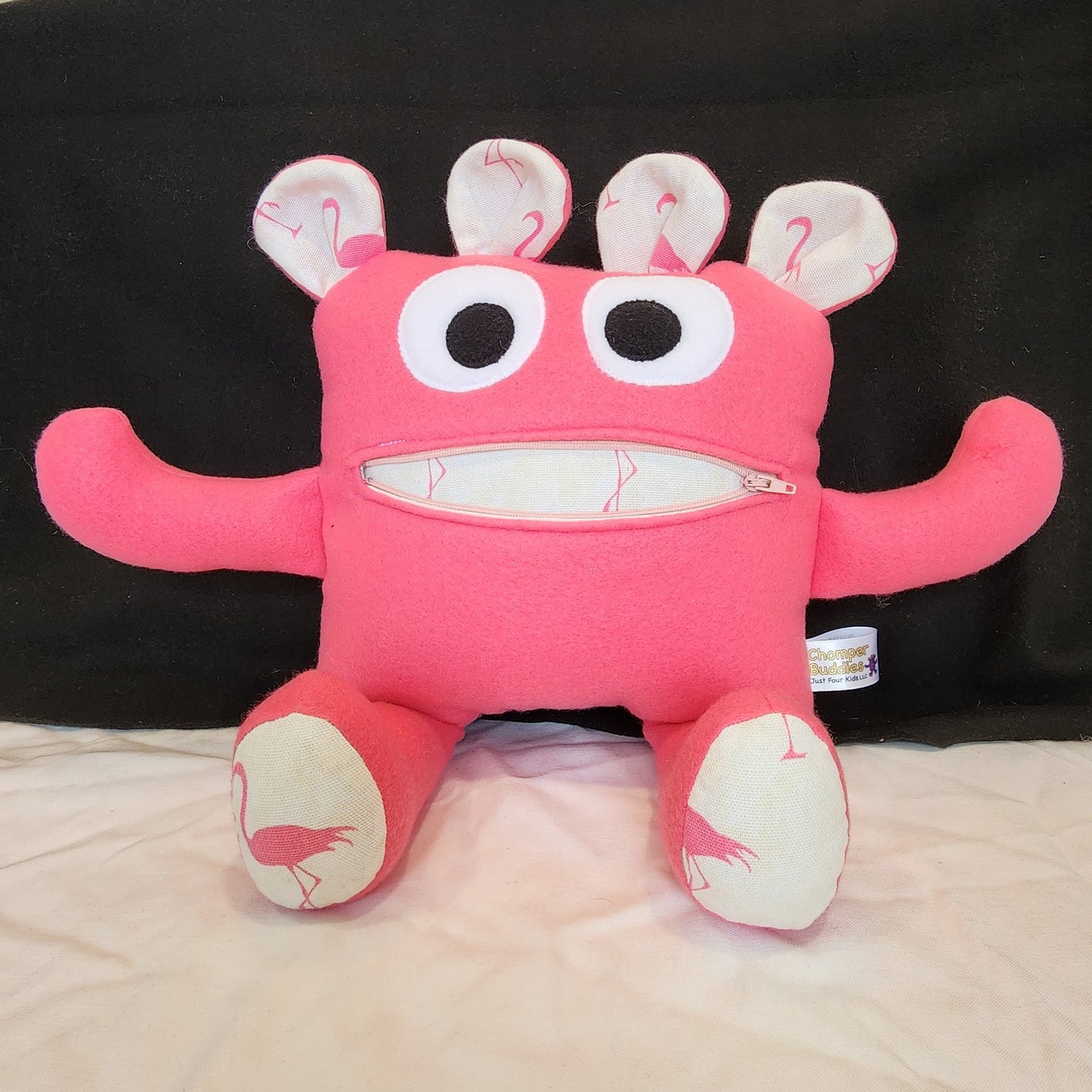 Chomper Buddy 14" Pink Flamingo