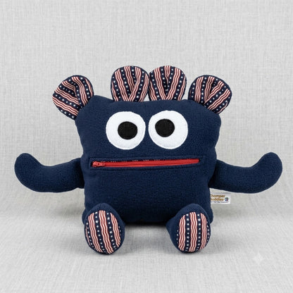 Chomper Buddy 14" Navy with red white, blue and white stars