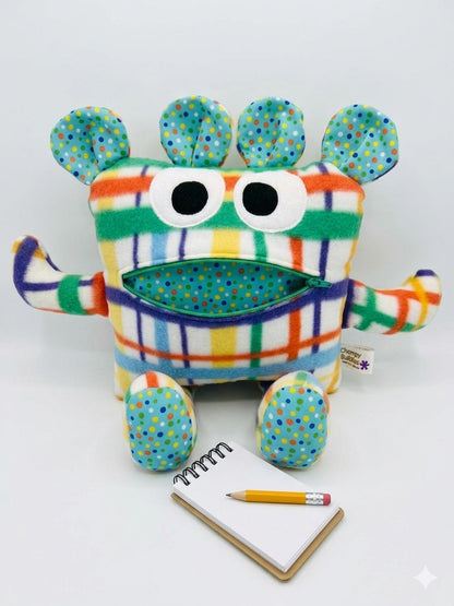 Chomper Buddy 14" Fun Plaid